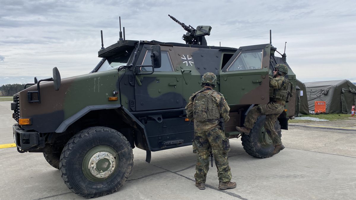Obrazem: NATO v Česku cvičí, jak by řídilo obranu při napadení spojence